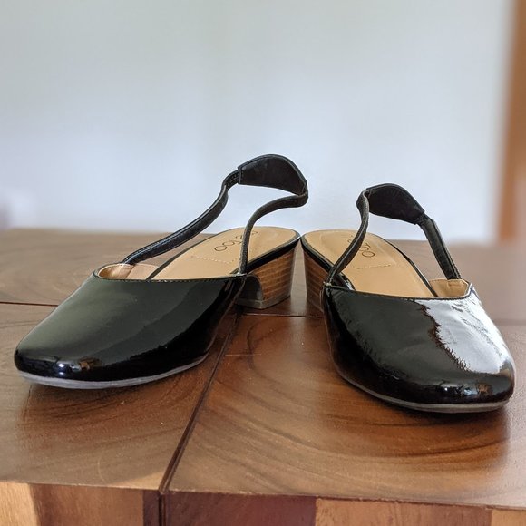 Me Too Gianna Pump - Picture 4 of 9